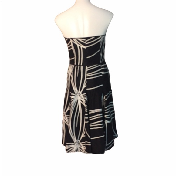 Harold’s Silk Strapless Black White Silk Flare includes detachable strap - Picture 7 of 10
